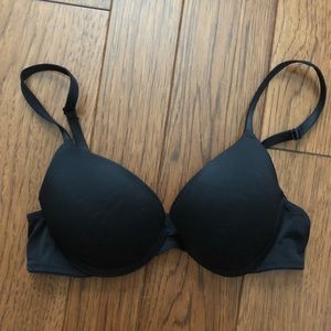 VS PINK Wear Everywhere Push-Up Bra